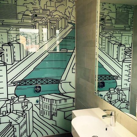 Hotel Cosmopolit Sarajevo Bilik gambar
