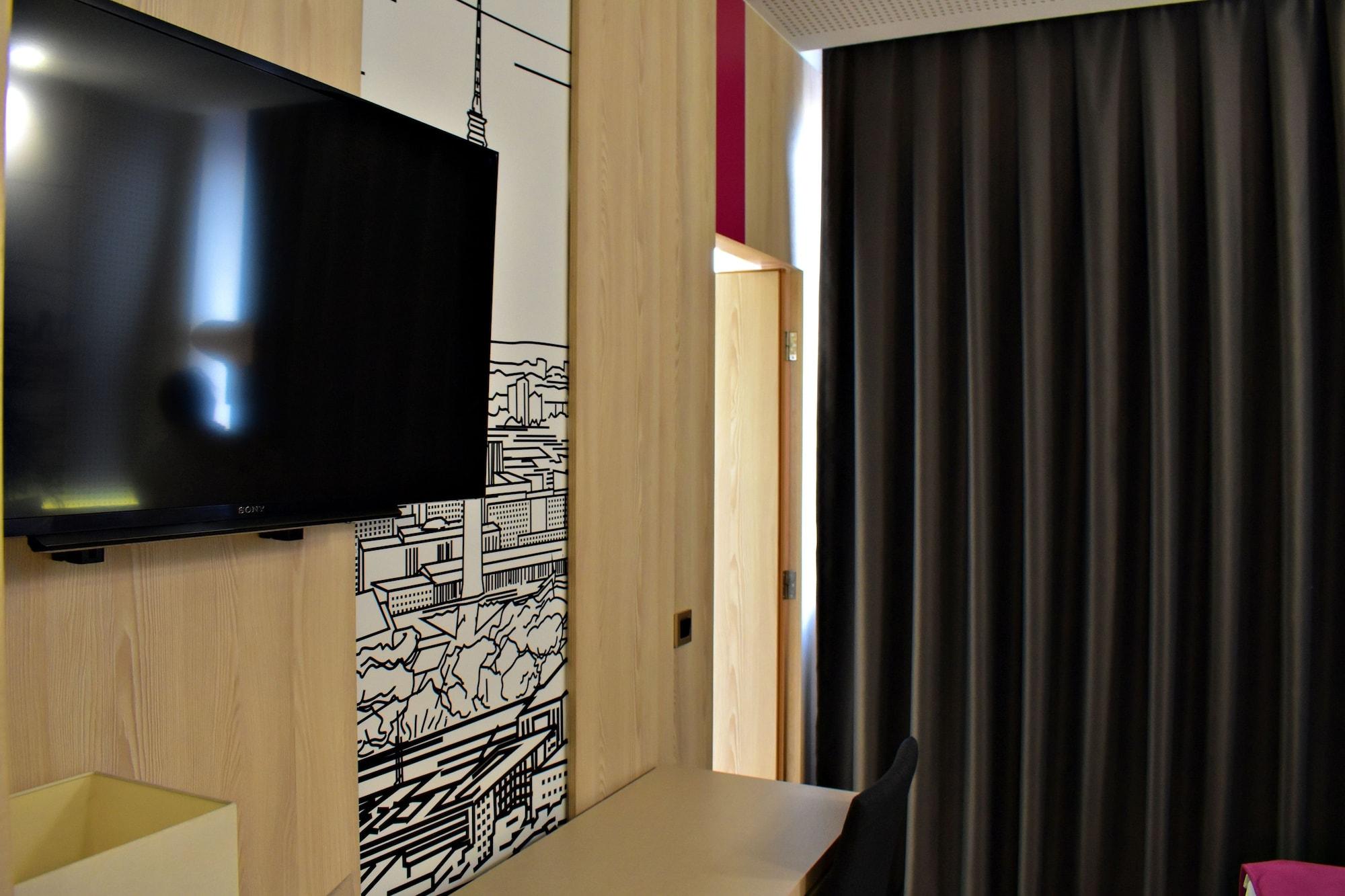 Hotel Cosmopolit Sarajevo Luaran gambar