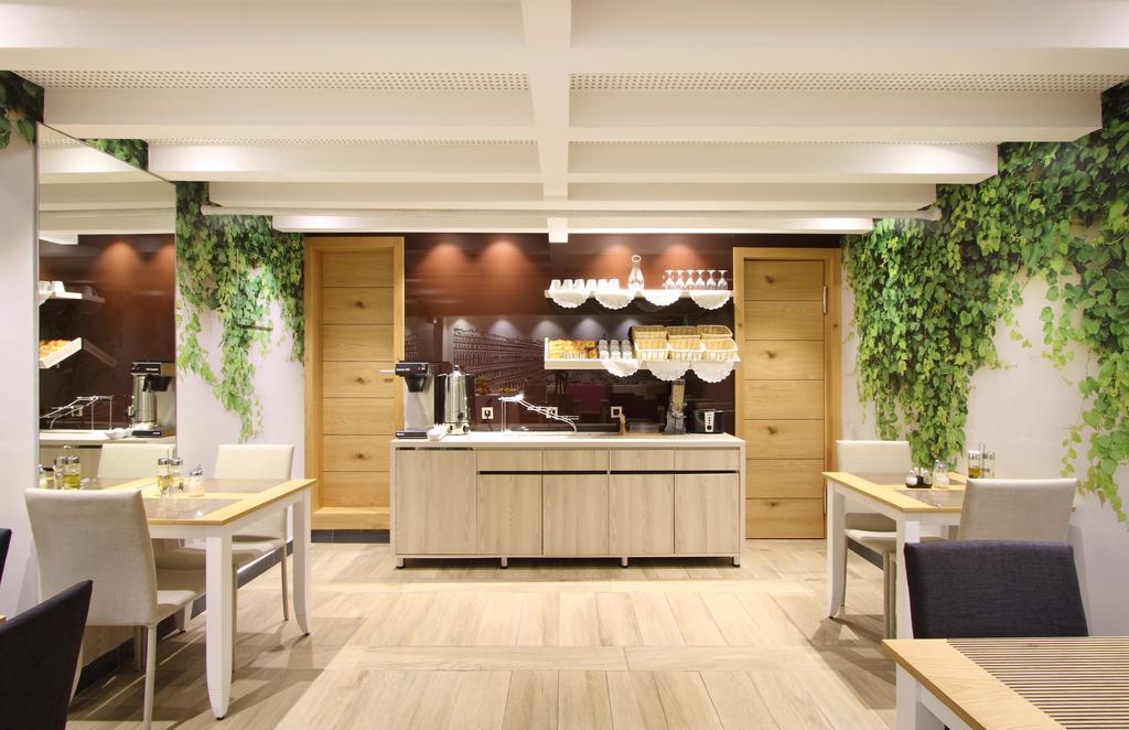 Hotel Cosmopolit Sarajevo Luaran gambar
